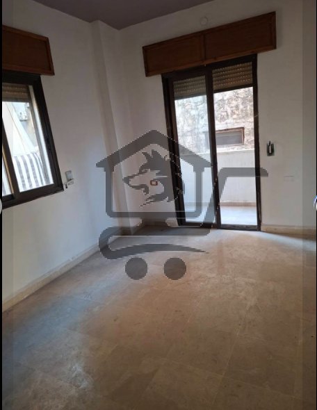 شقة للبيع بسعر مناسب - الصورة 1