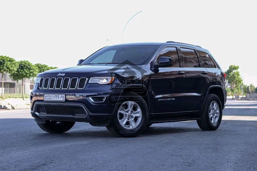 Jeep Cherokee Laredo - الصورة 1