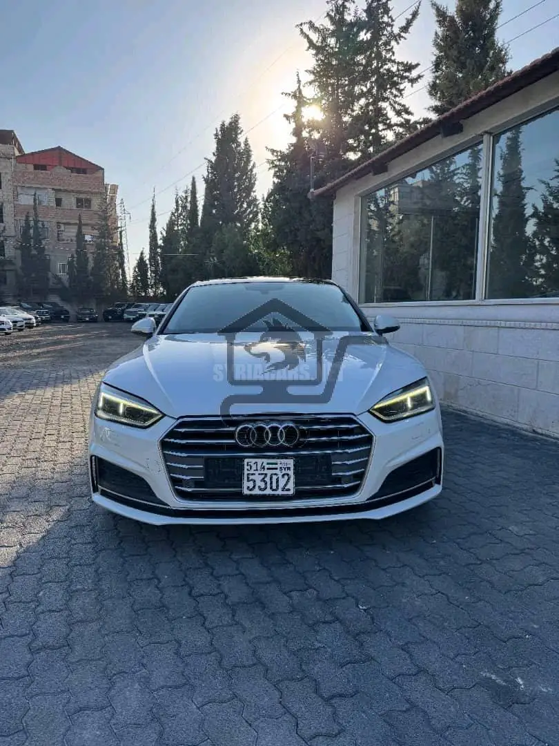 اودي - Audi A5 - الصورة 1