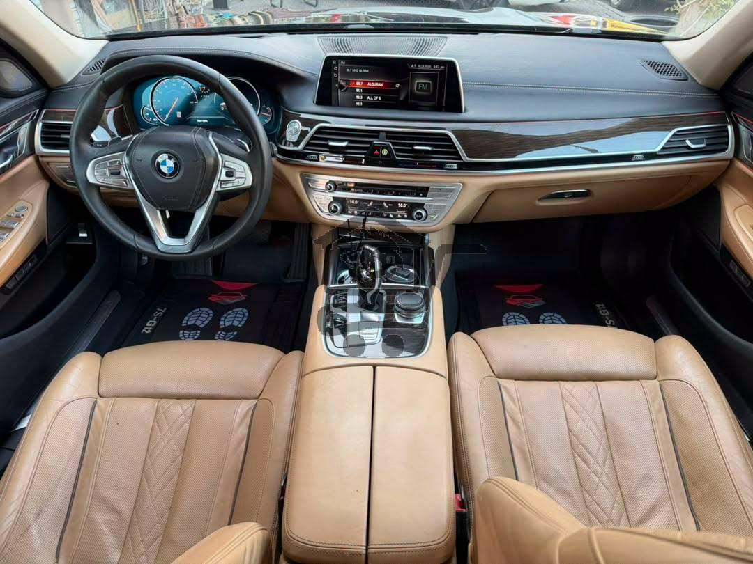 BMW 740Li 2016 - الصورة 6