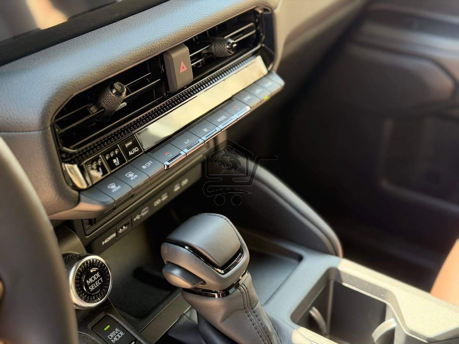 Toyota Land Cruiser Prado - الصورة 8