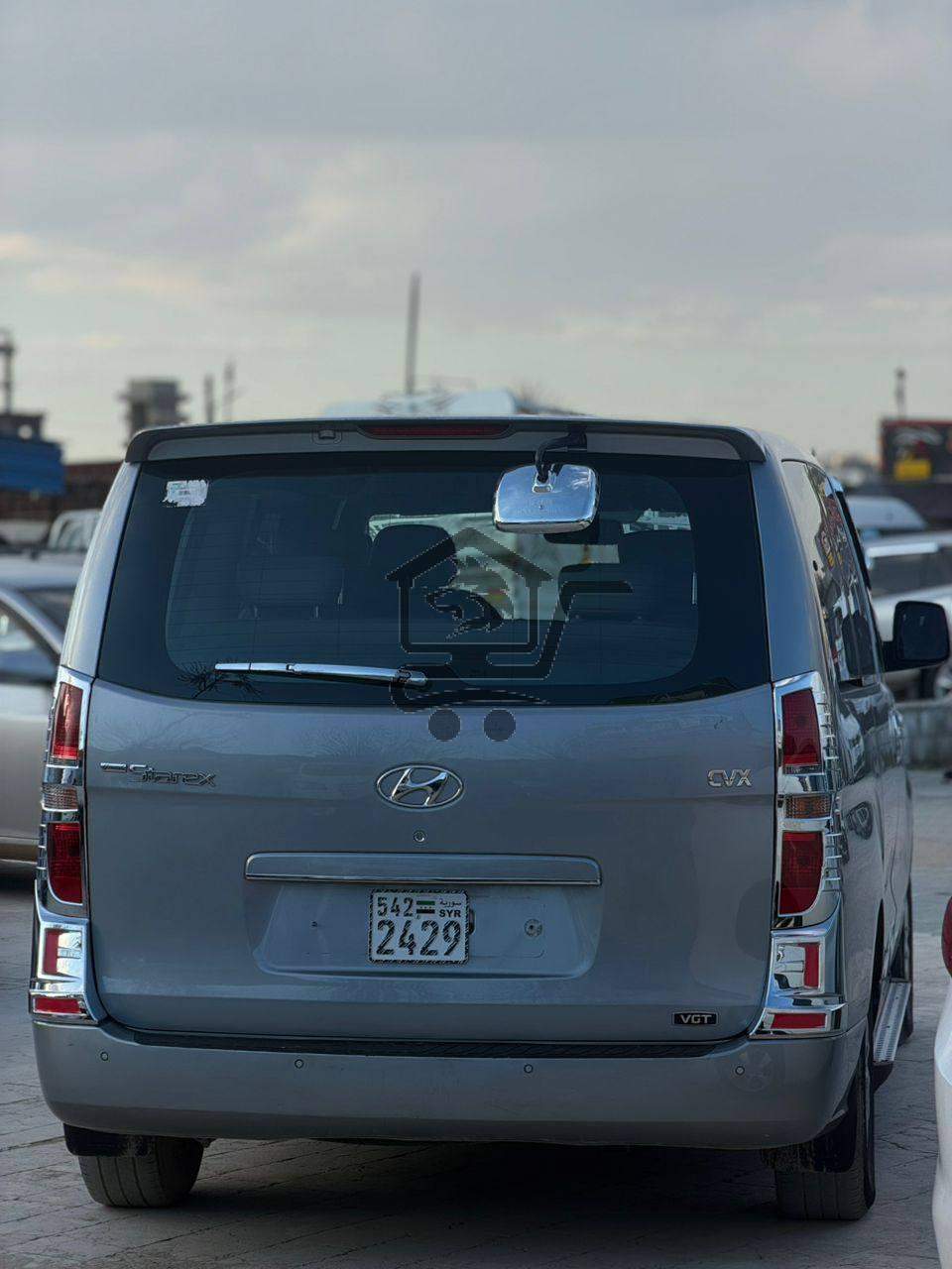 اتش ون 2011 - الصورة 2