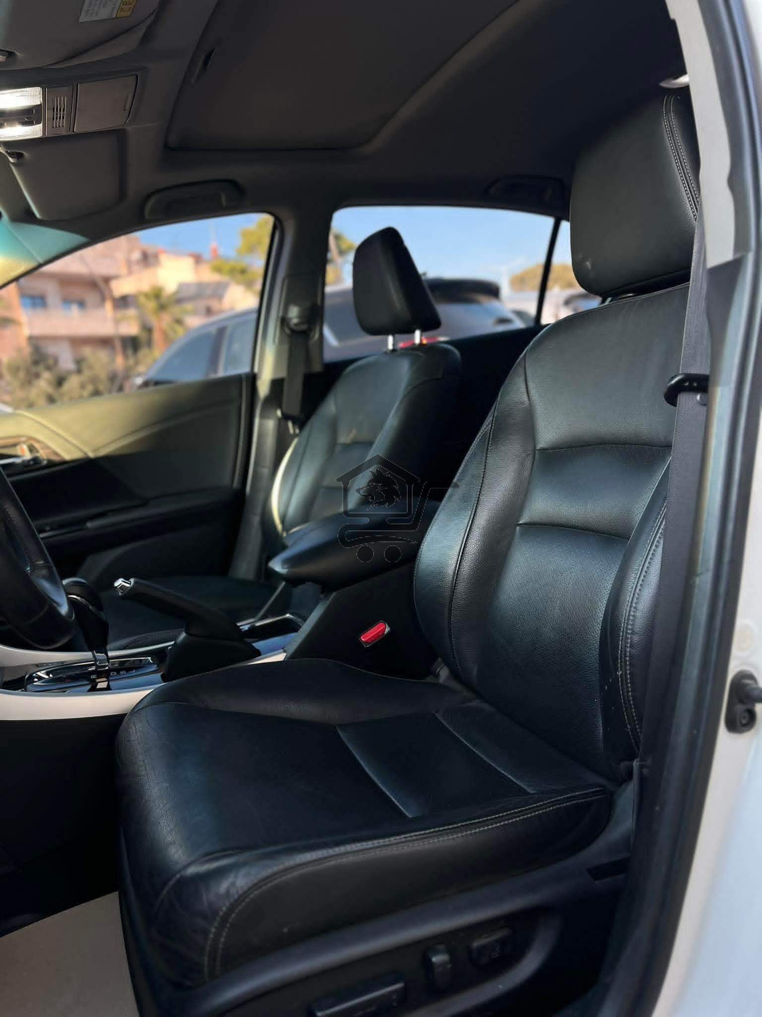 Honda Accord - الصورة 2