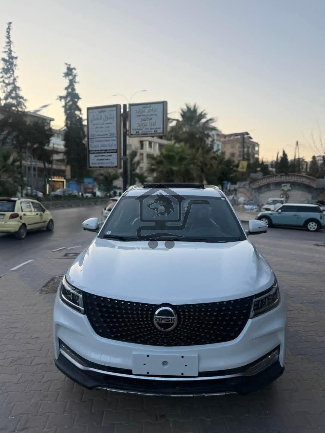 NISSAN DFSK GLORY - الصورة 9