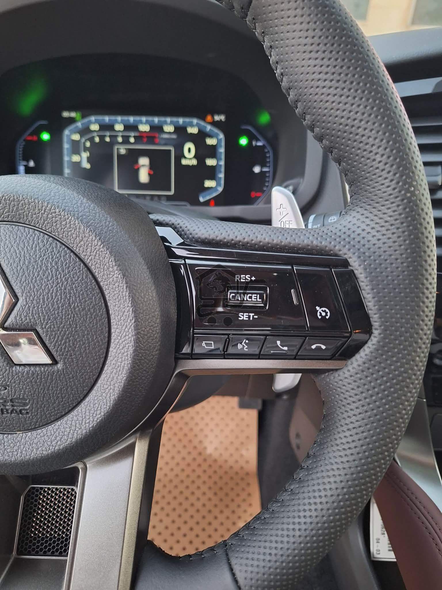 Mitsubishi Montero Sport - الصورة 7