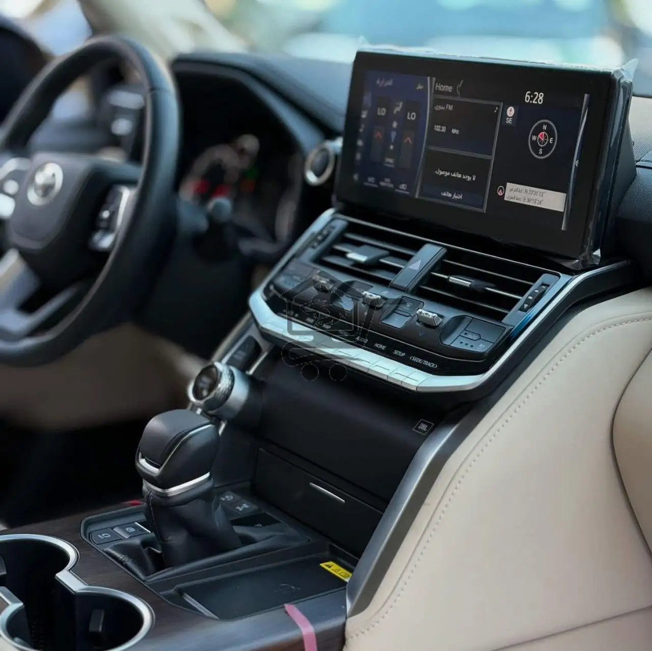 Toyota Land Cruiser GXR - الصورة 5