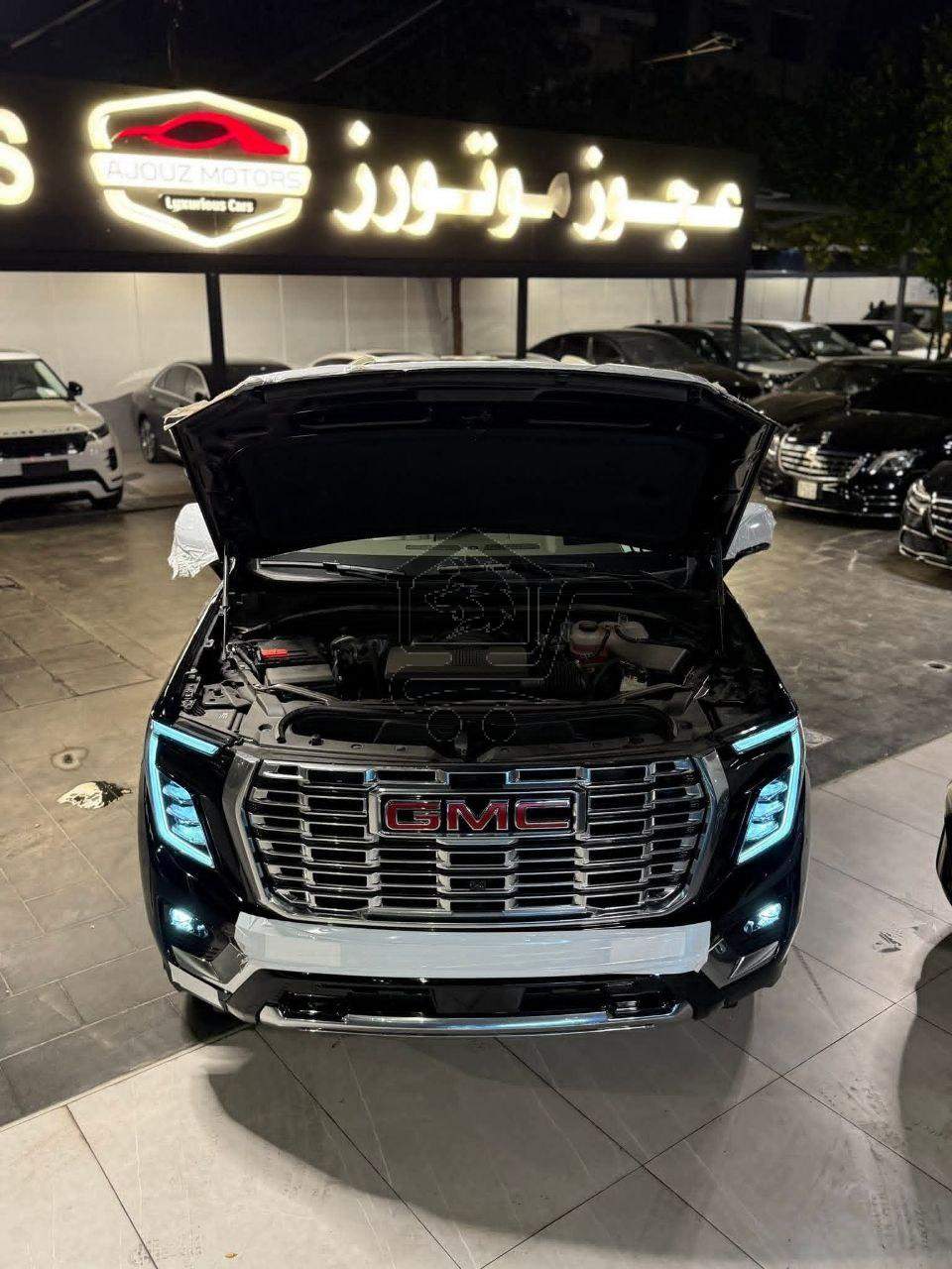GMC Denali Yukon - الصورة 4