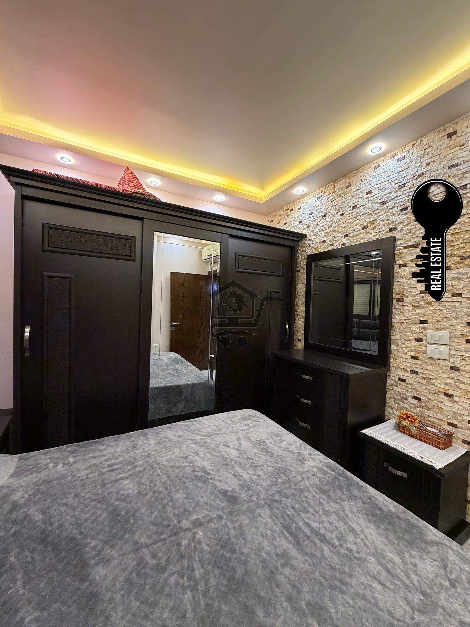 للبيع شقة مع الفرش - الصورة 6