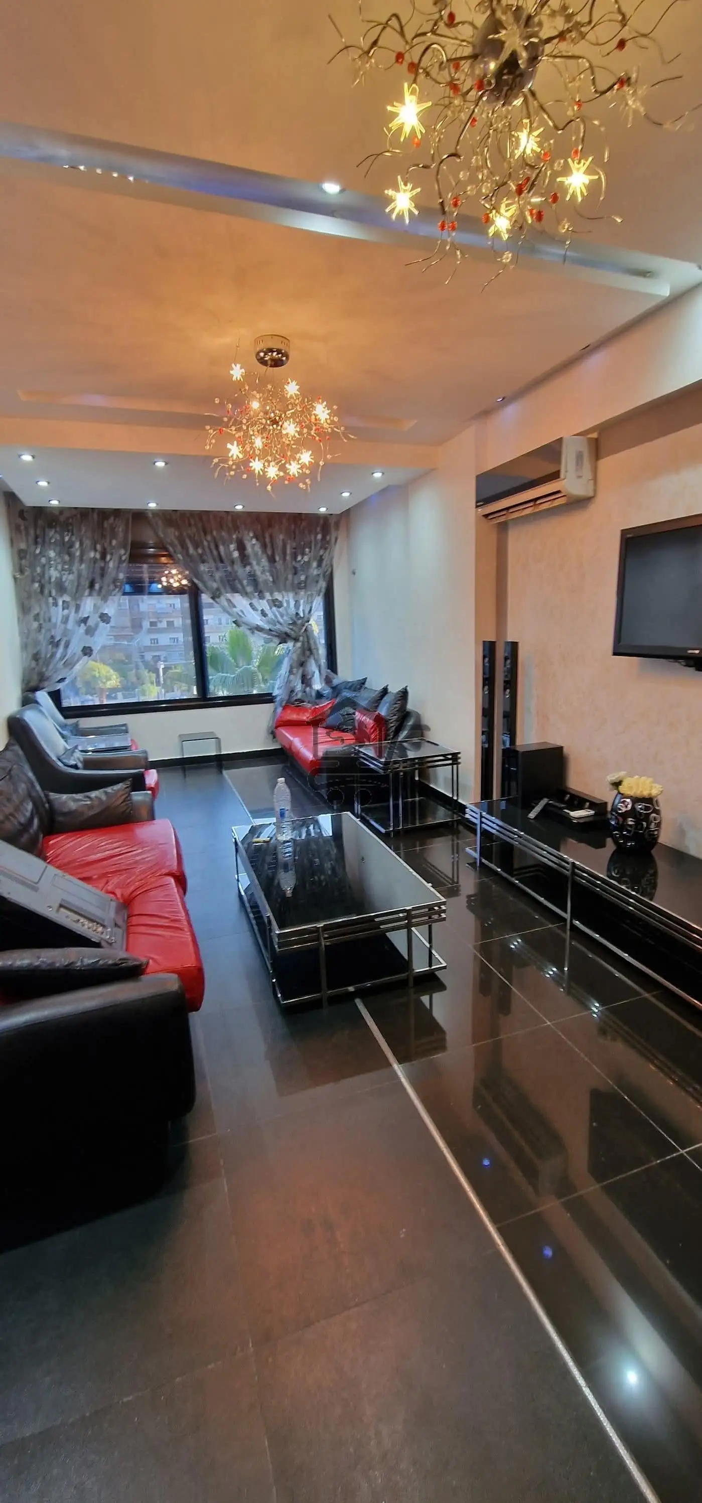 شقة بكسوة وفرش سوبر ديلوكس