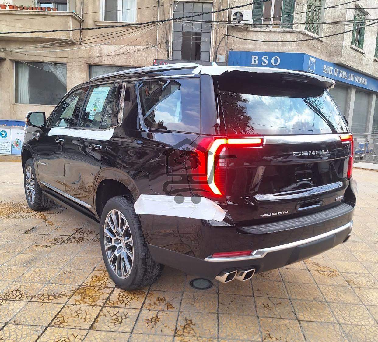 GMC Yukon Denali 2025 - الصورة 2