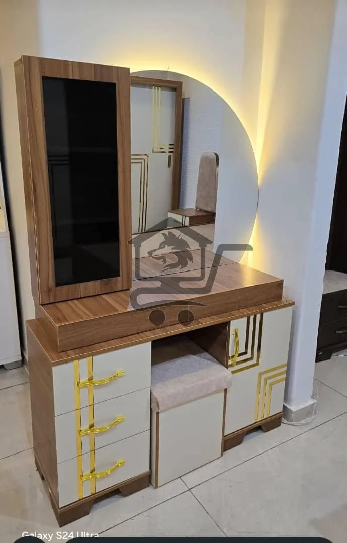 مفروشات كلاسيك الفخامة - الصورة 3