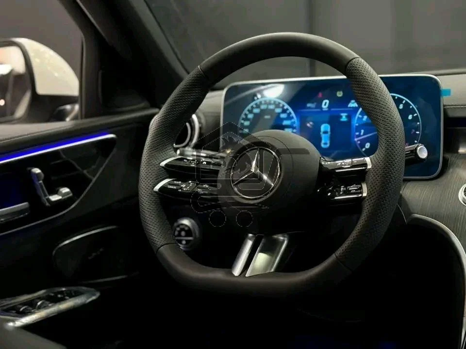 Mercedes C200 L - الصورة 4