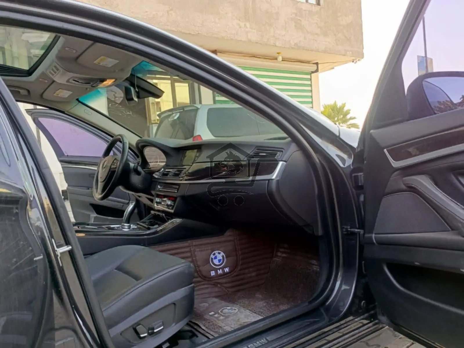 بي ام 2011 - الصورة 3