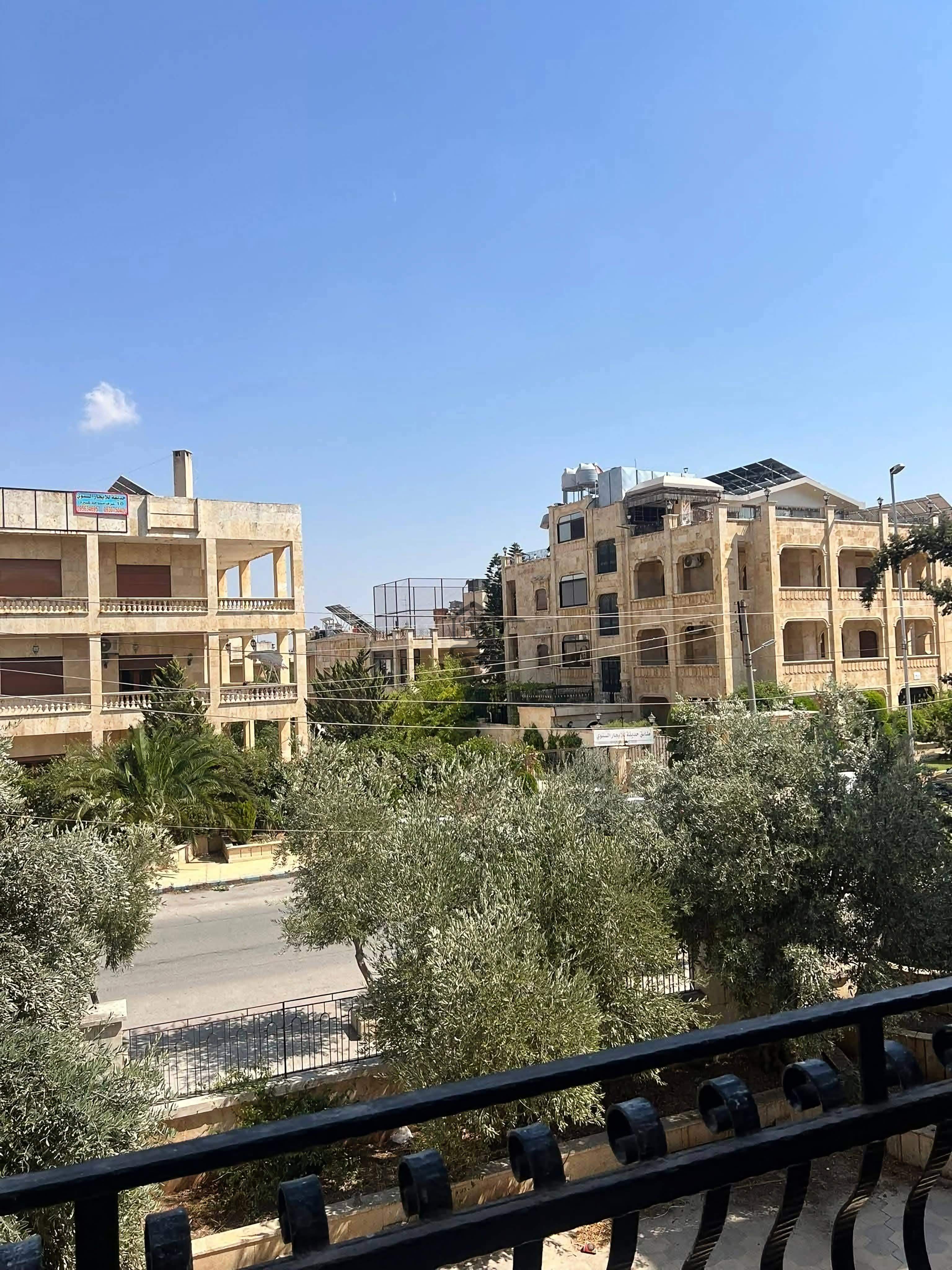 منزل فاخر - الصورة 9