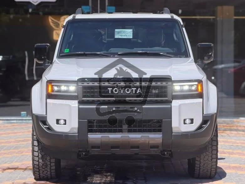 Toyota Land Cruiser Prado - الصورة 4