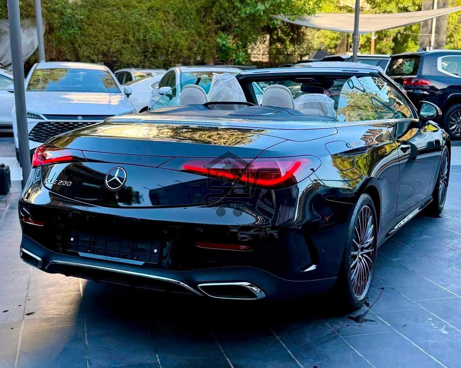 Mercedes-Benz CLE 200 - الصورة 4