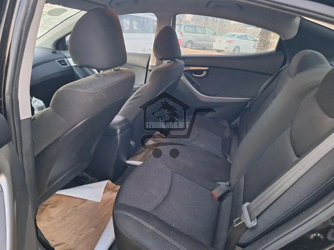 Hyundai Elyntra_هيونداي الينترا - الصورة 2