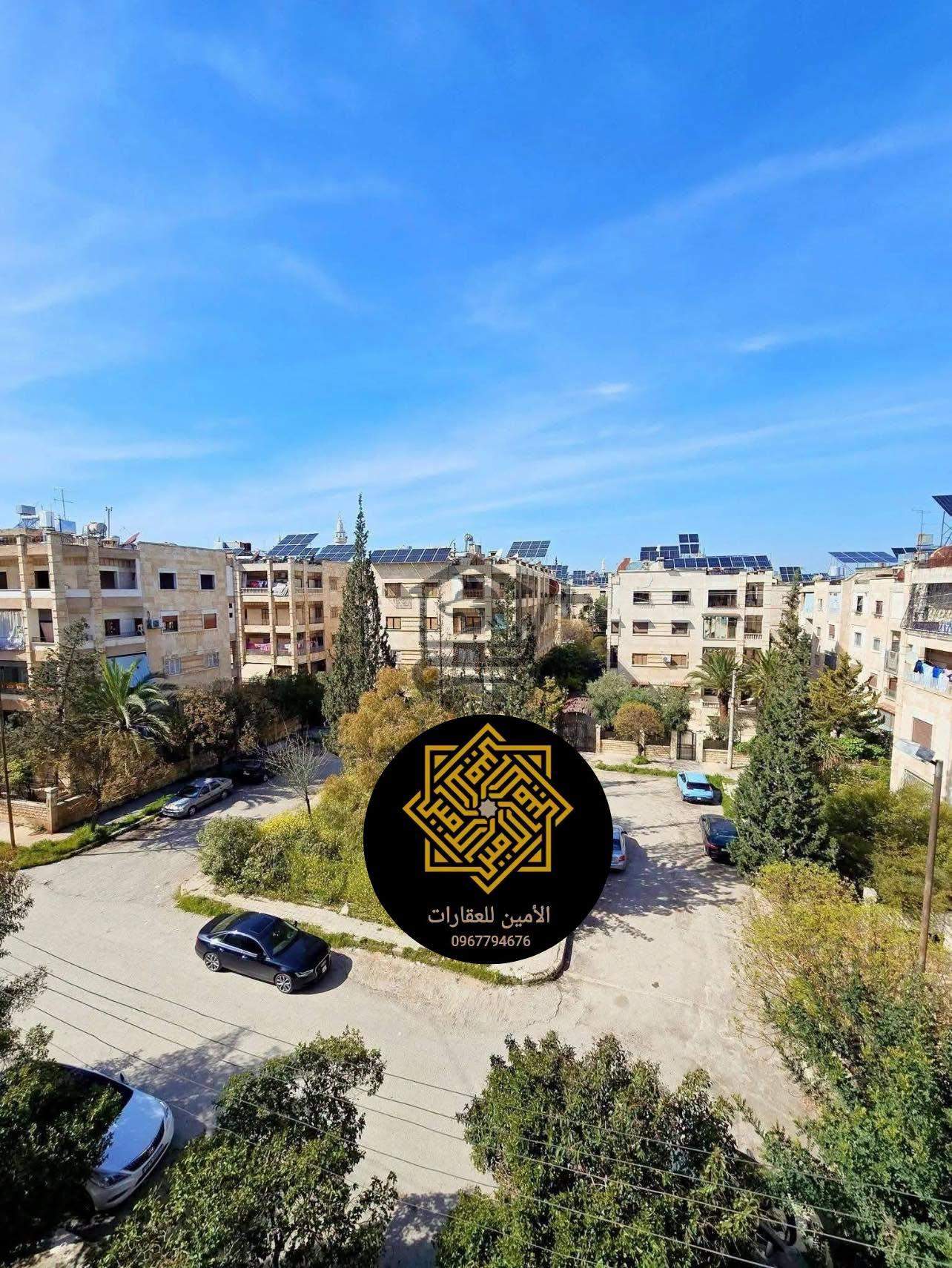 منزل عصري بمساحة ممتازة - الصورة 2