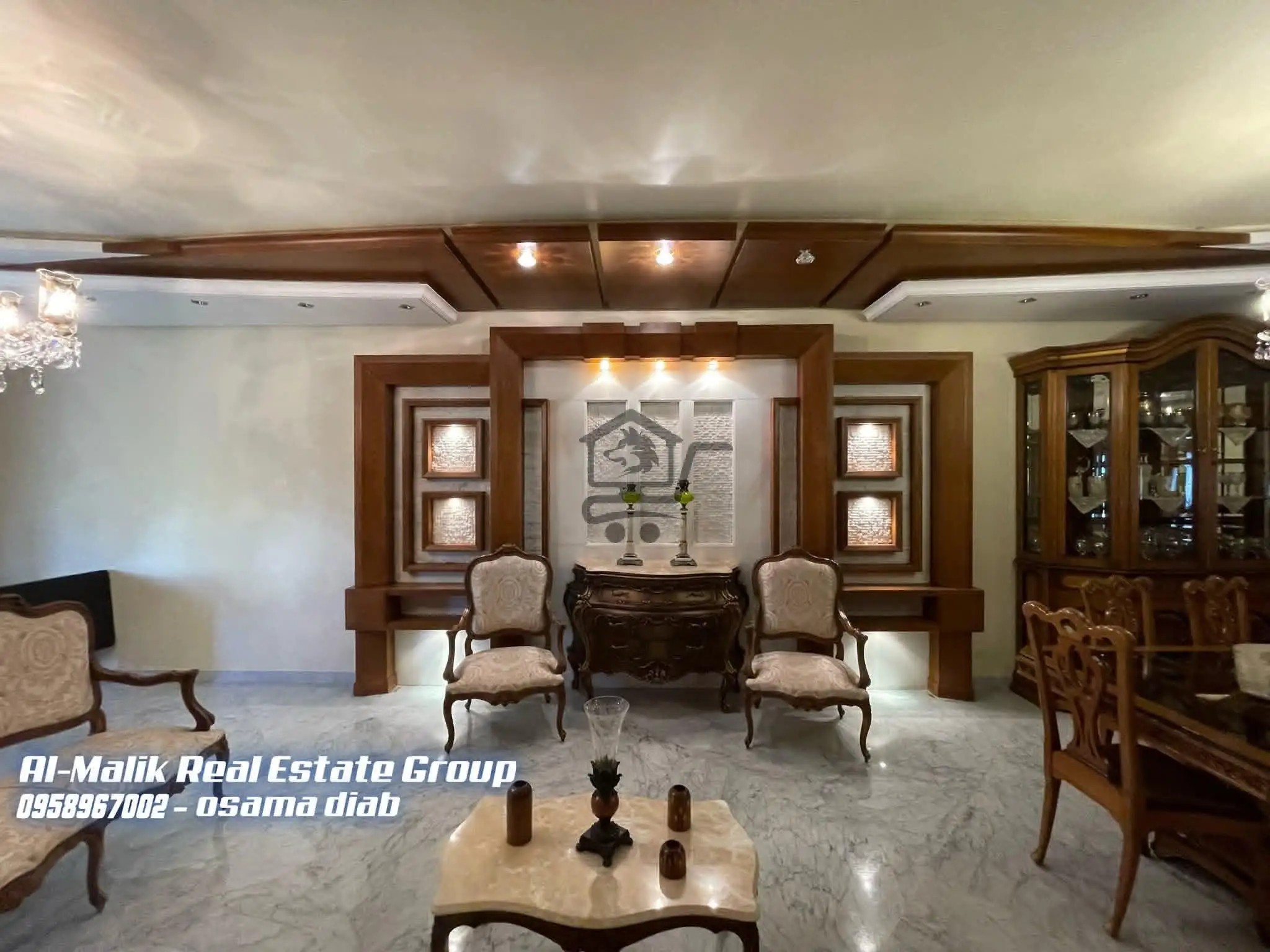 شقة سكنية للبيع مع الفرش - الصورة 1