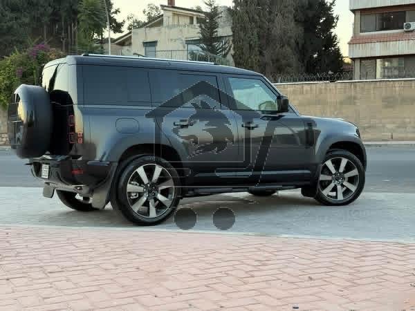 land Rover - الصورة 3
