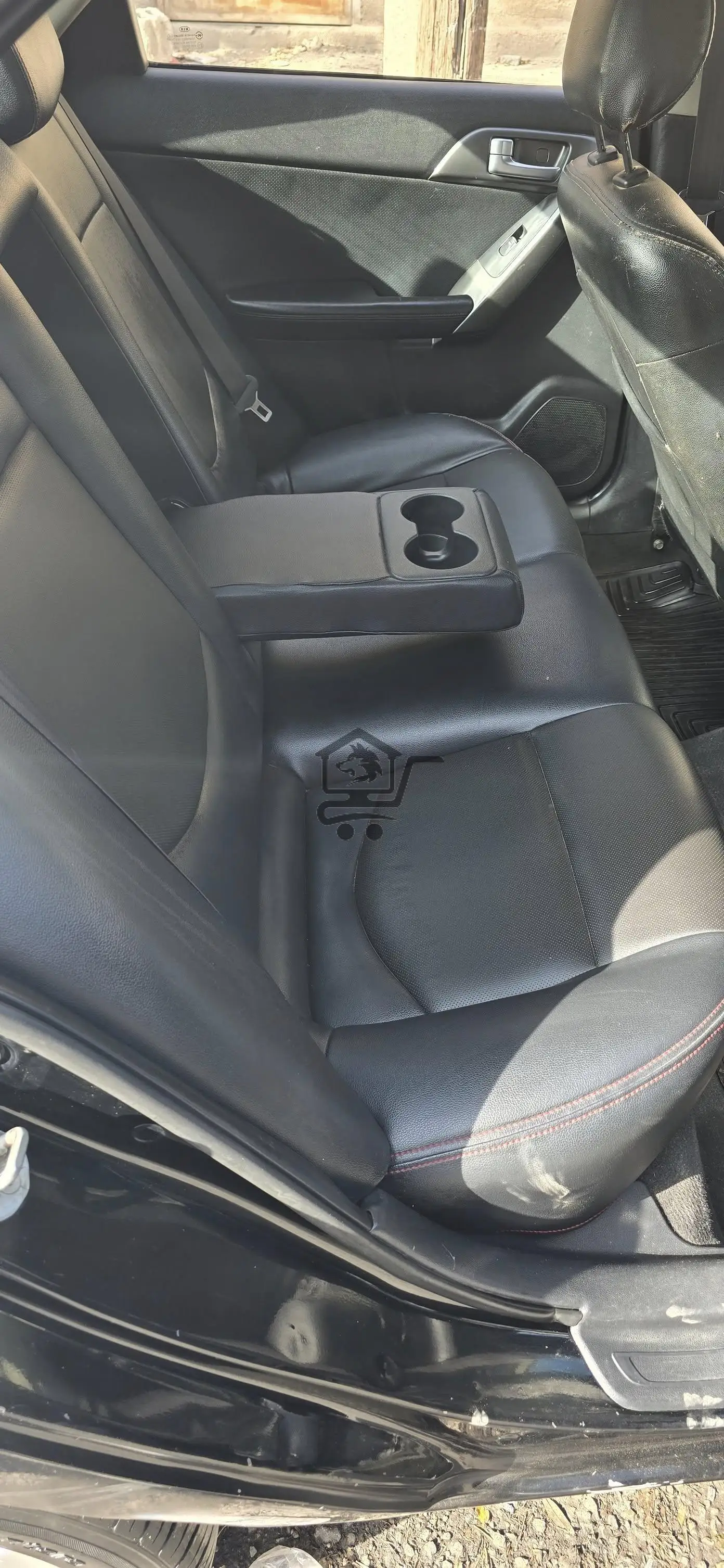 كيا فورتي 2010 - الصورة 6