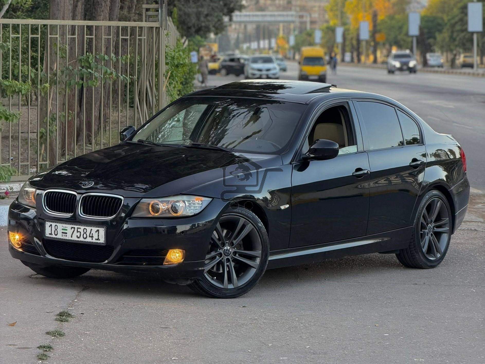 BMW 316i 2011 - الصورة 1