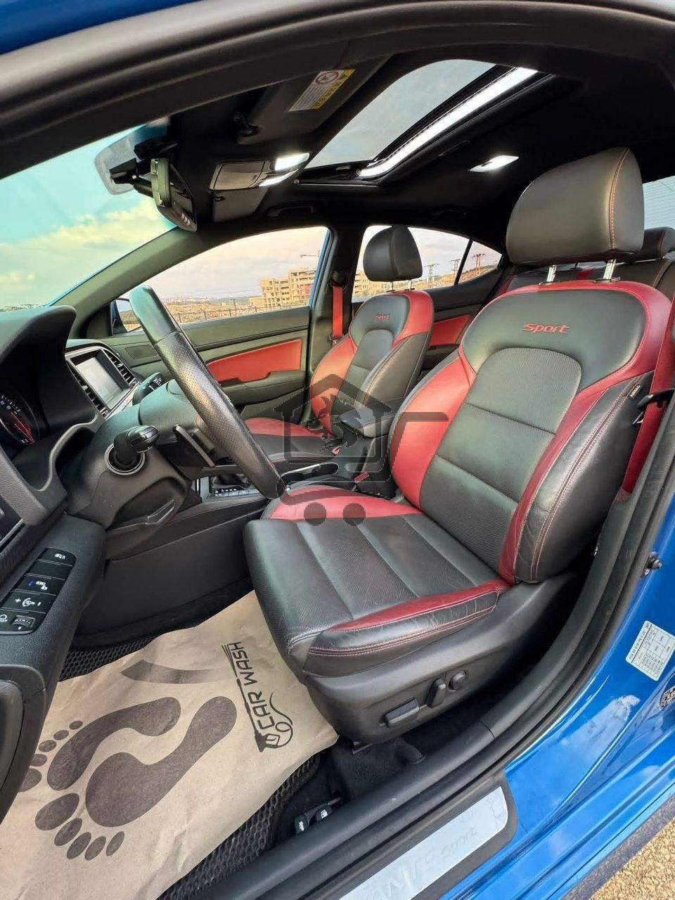 Hyundai Avanti Sport 2017 - الصورة 5