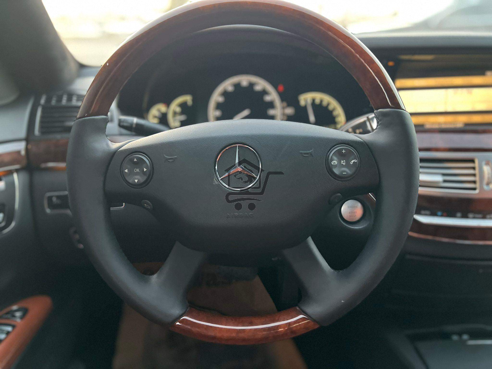 Mercedes-Benz S550 - الصورة 8
