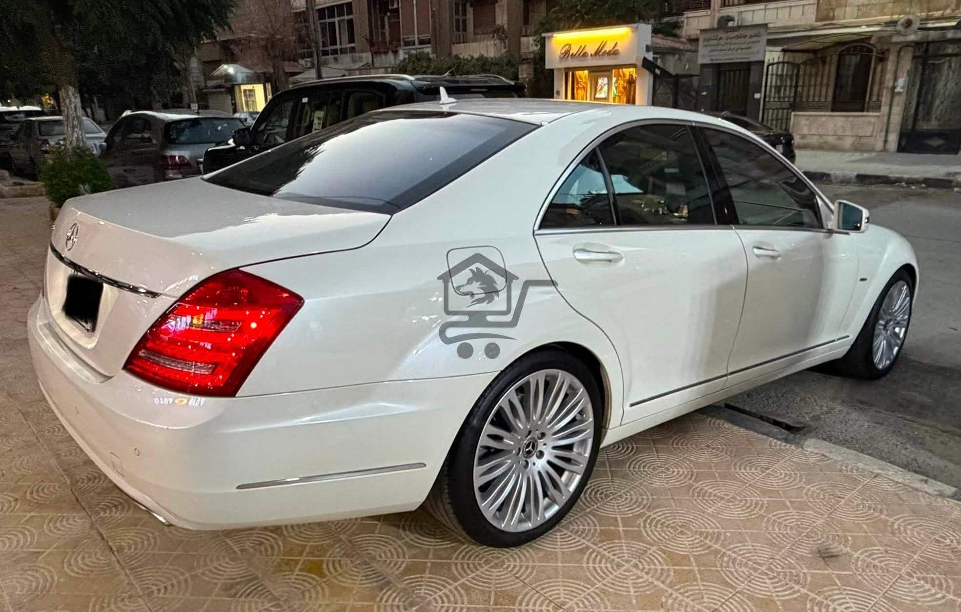 Mercedes-Benz S500 2012 - الصورة 2