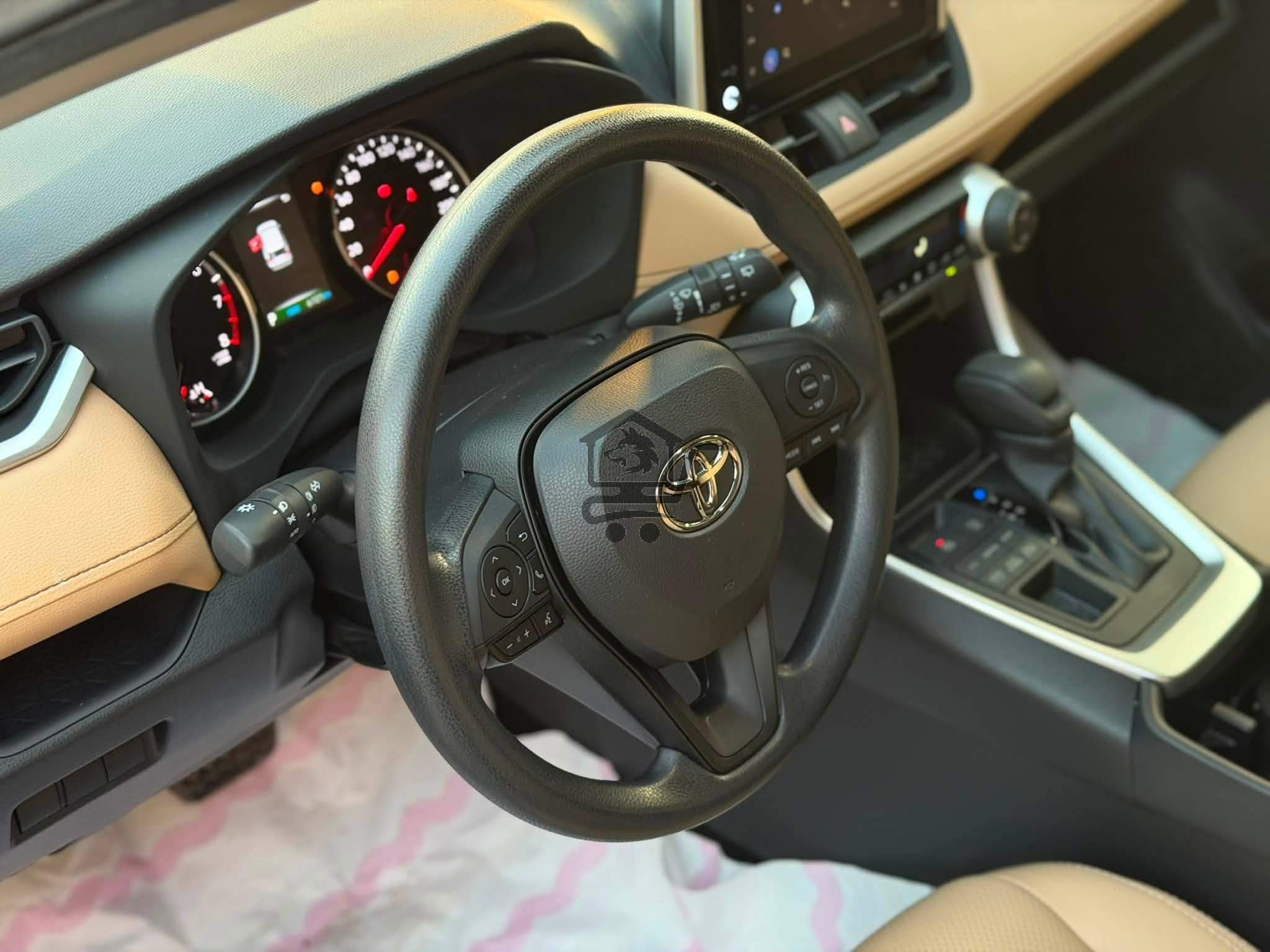 Toyota RAV4 2023 - الصورة 7