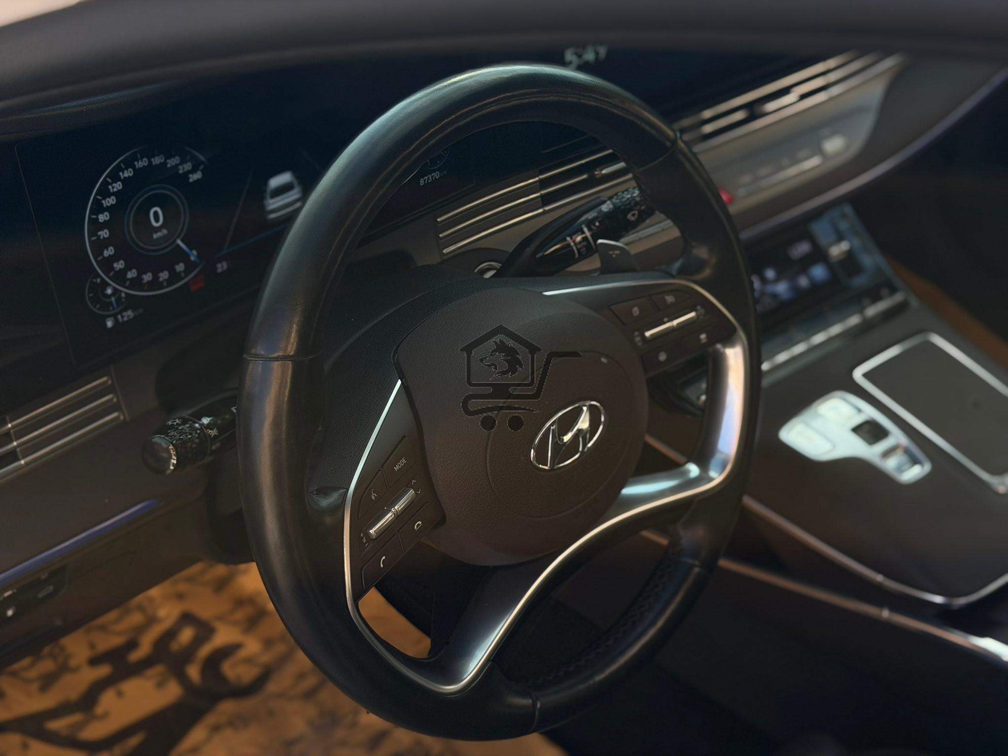 Hyundai Azera 2021 - الصورة 8