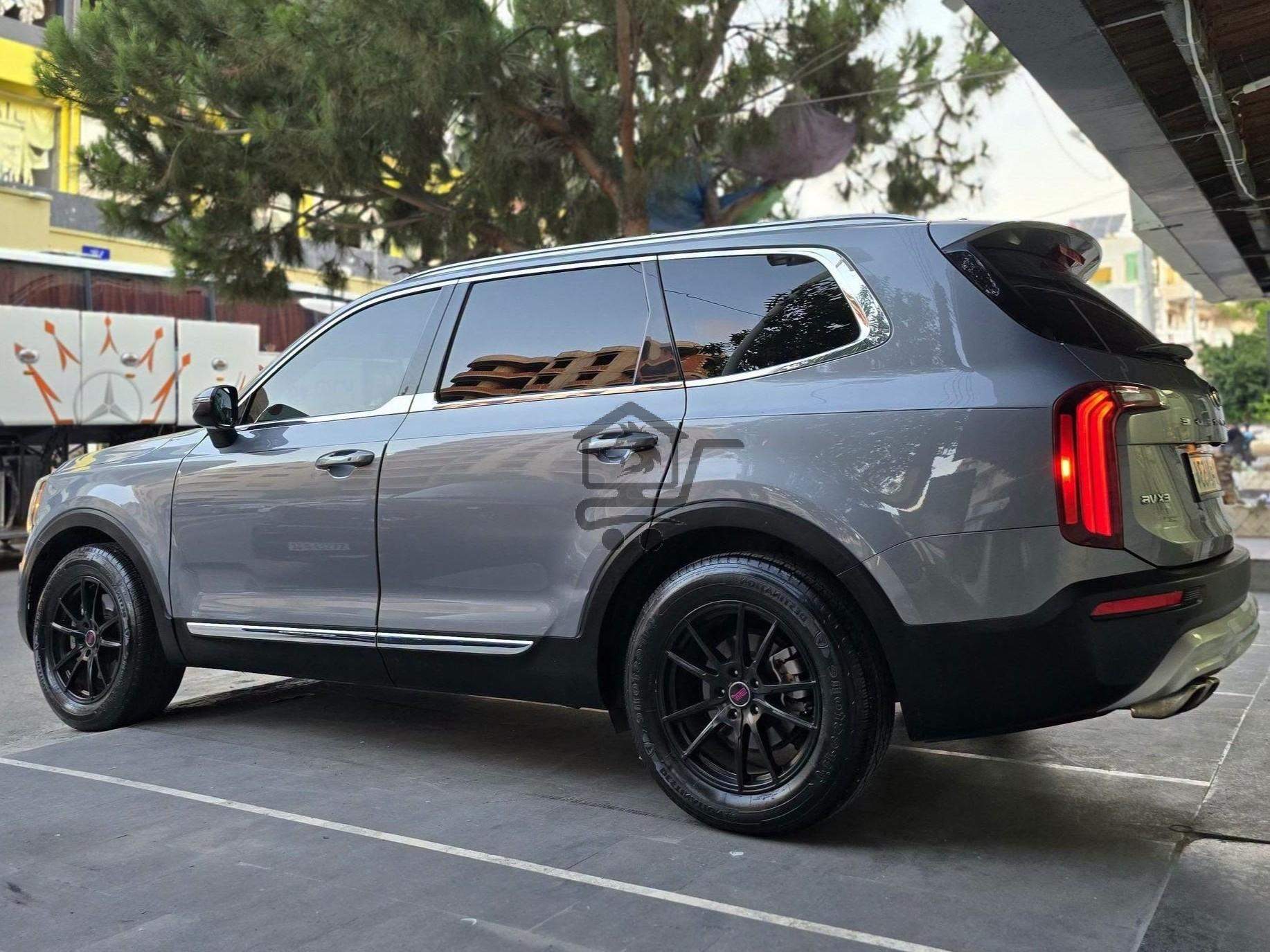 Kia Telluride EX - الصورة 3