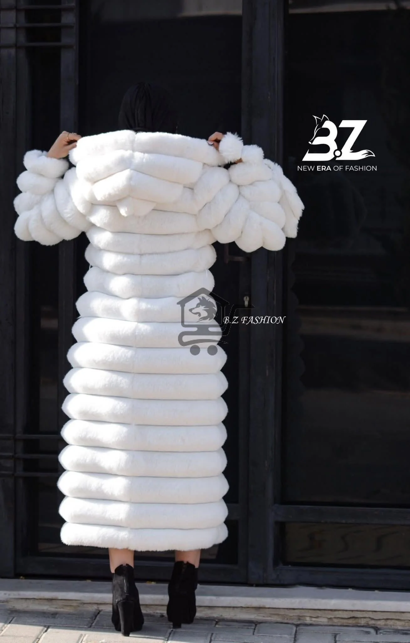 مانطو فرو أوروبي - الصورة 3