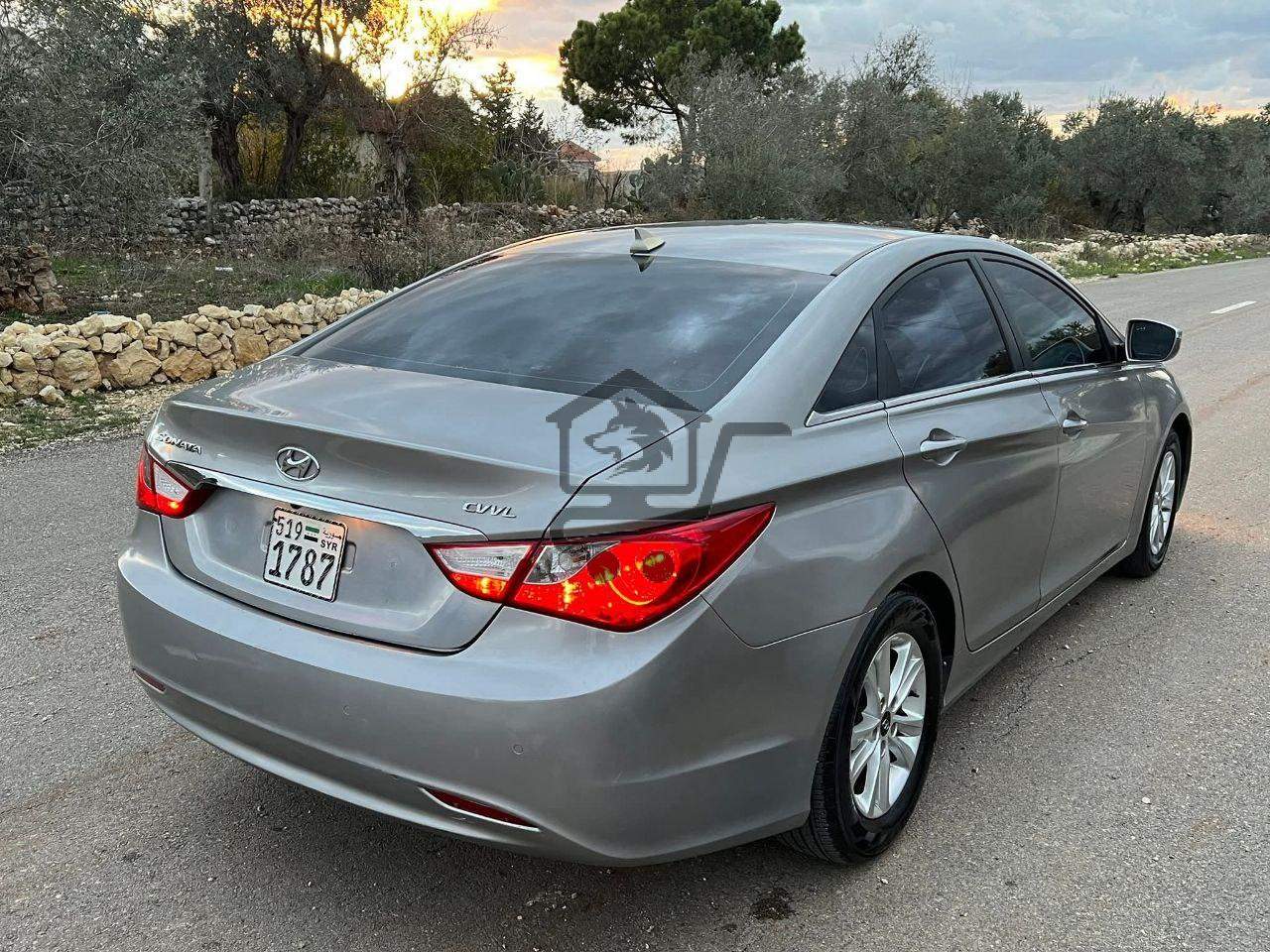 HUYNDAI SONATA 2012 - الصورة 6