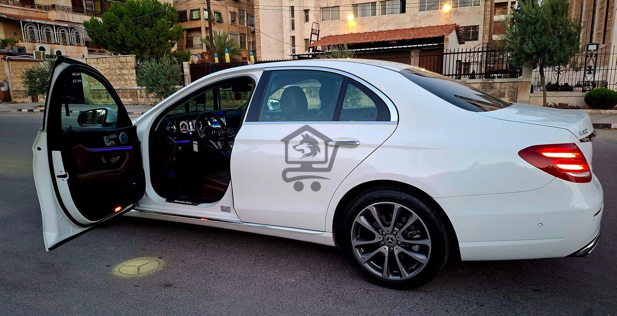 Mercedes-Benz E300 2019 - الصورة 5