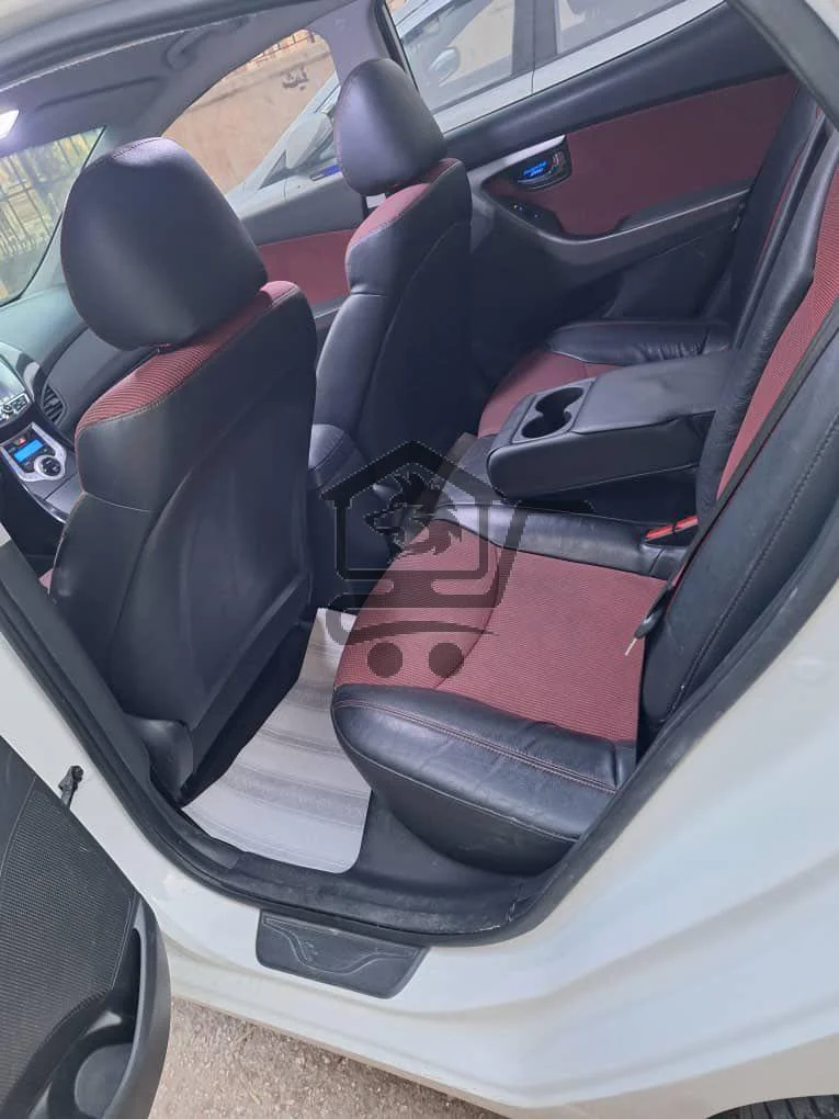 هونداي أفنتي  ٢٠١١ - الصورة 7