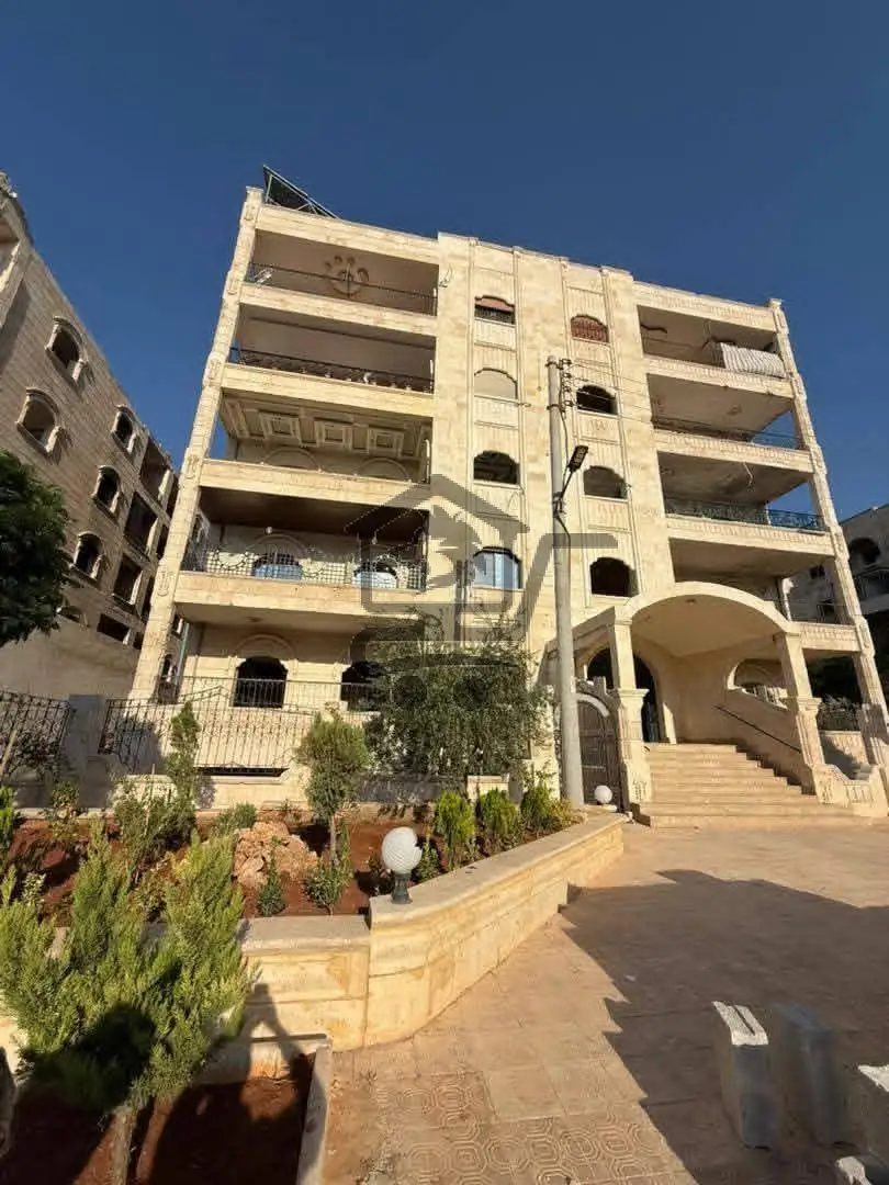 عقارات التاج - الصورة 3