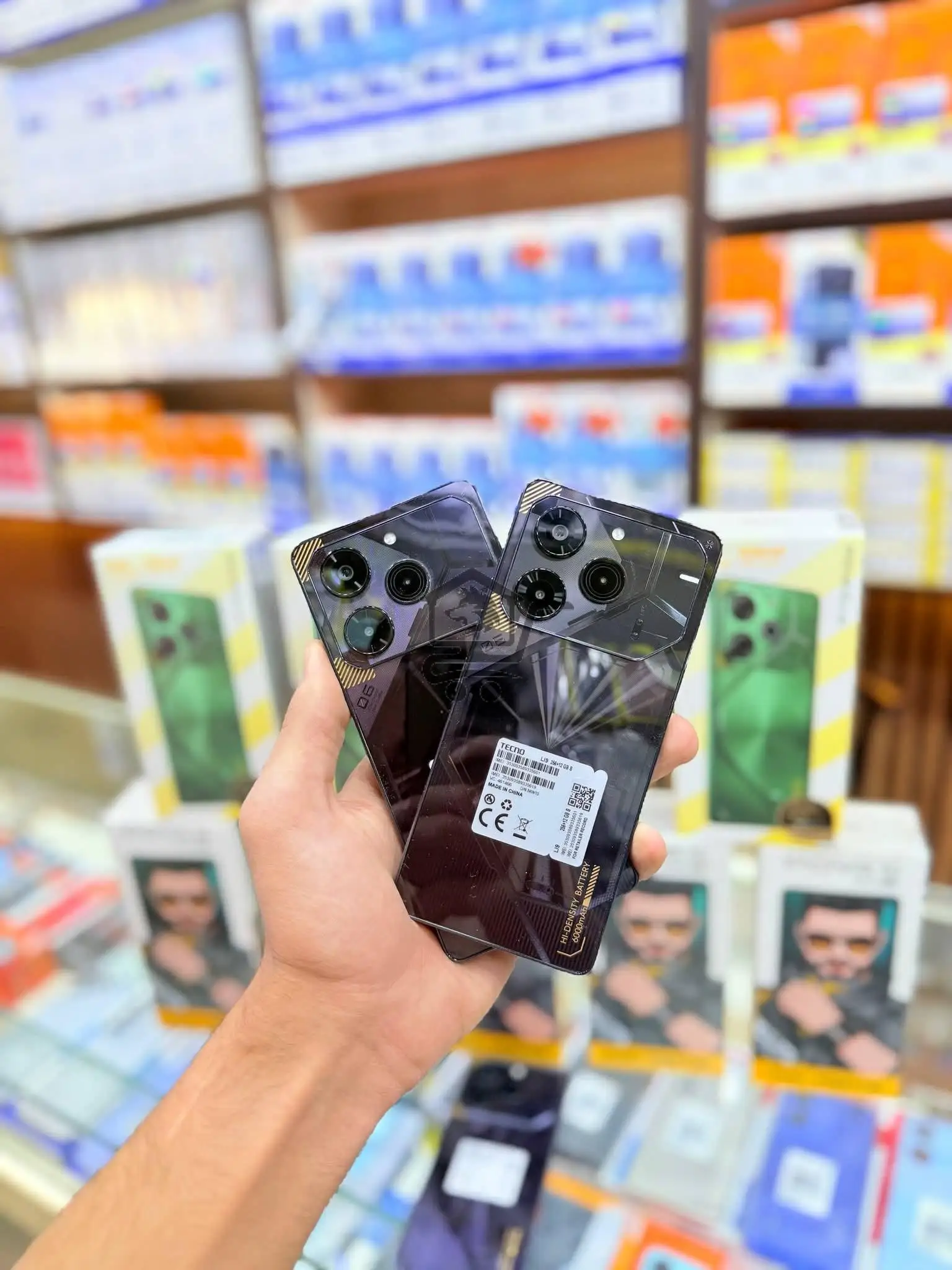 موبايل Tecno Pova 6 Pro 5G - الصورة 1