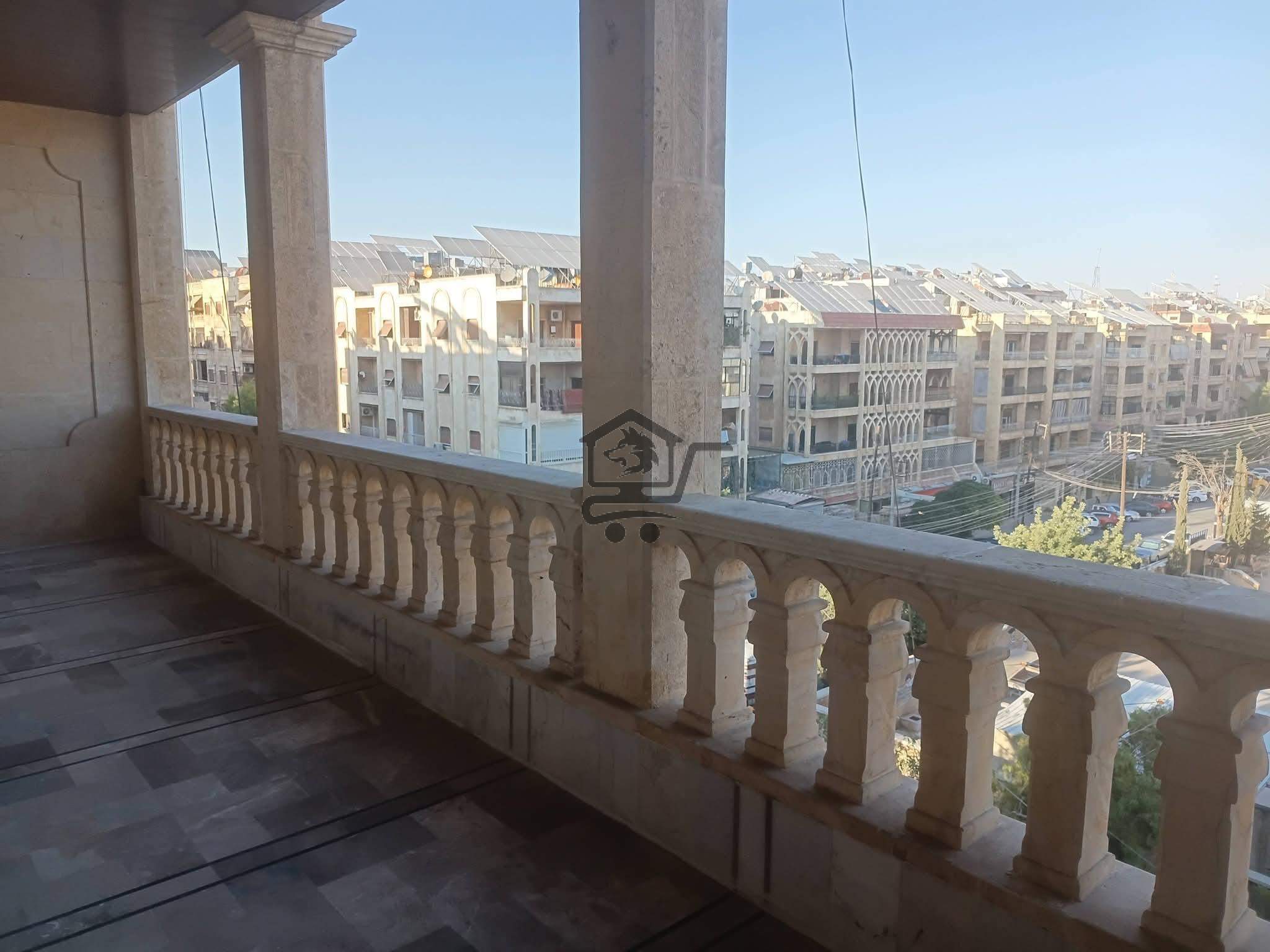 منزل فاخر - الصورة 3