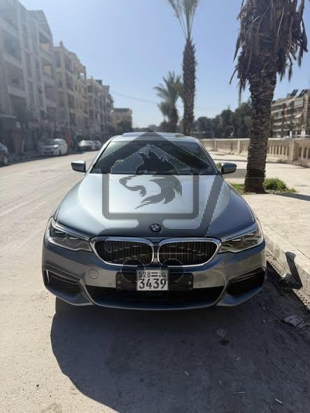 BMW 530i Full M Package Original 🔱 - الصورة 1