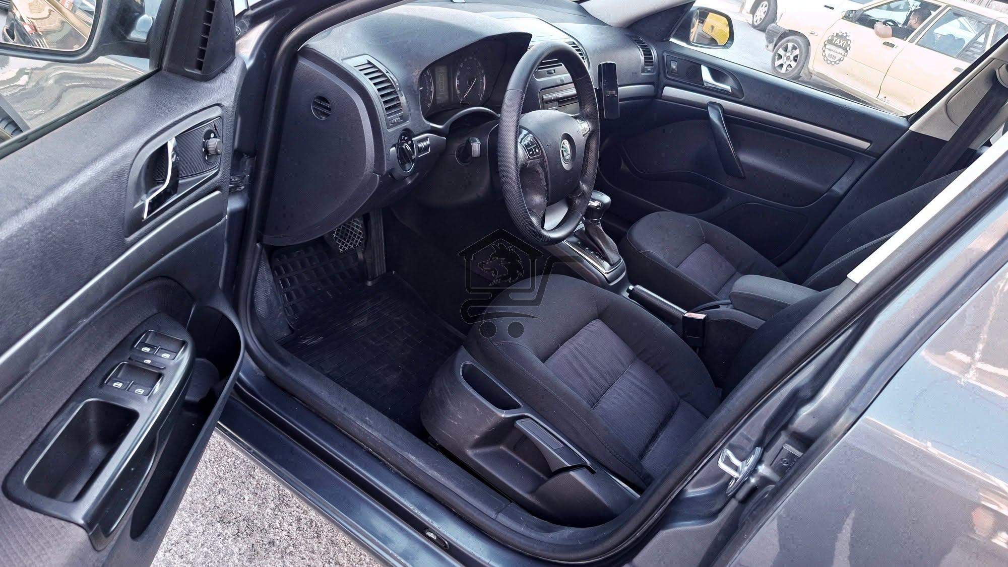 Skoda Octavia 2009 - الصورة 6