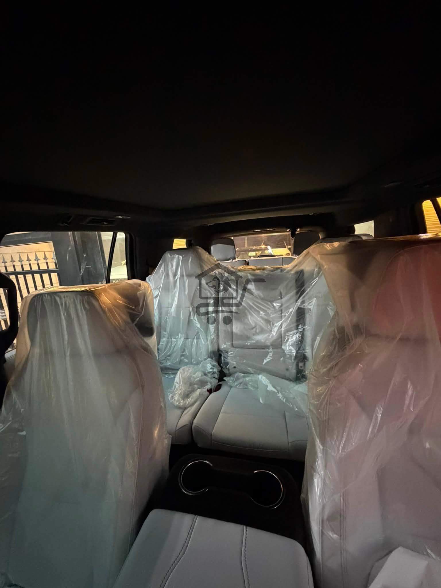 Chevrolet Tahoe Premier - الصورة 9