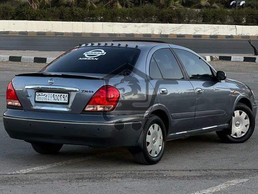 Nissan Sunny 2004 - الصورة 2