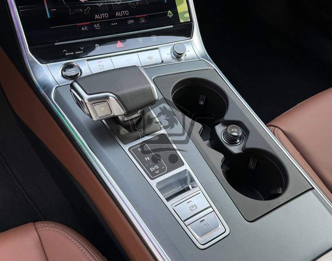 Audi A6 S-Line - الصورة 8