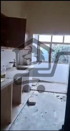 شقة بحاجة لبعض التعديلات - الصورة 2