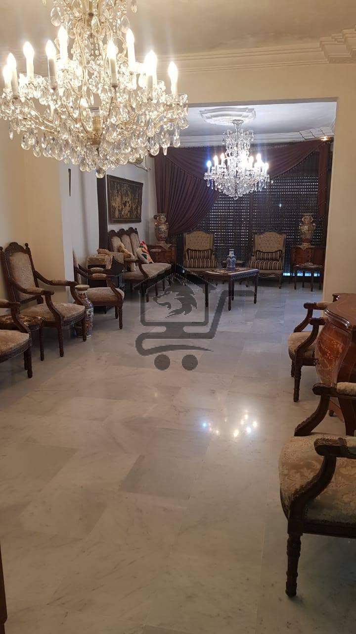 منزلين ضمن نفس البناء للبيع معاً - الصورة 1