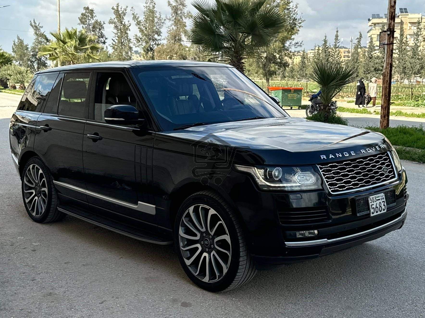 Range Rover Vogue 2015 - الصورة 3