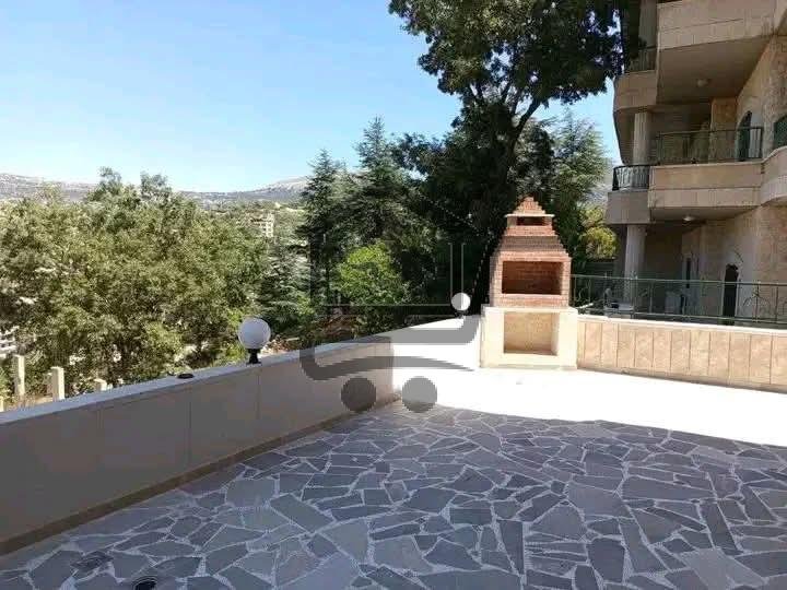 مصيف بإطلالة رائعة - الصورة 9