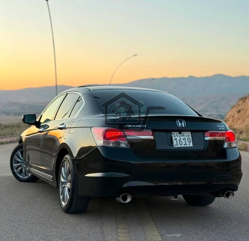 Honda  Accord 2012 - الصورة 2