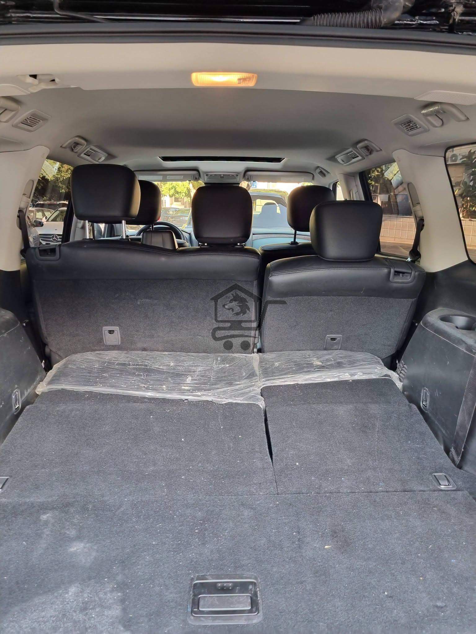 Nissan Armada LS 2024 - الصورة 10
